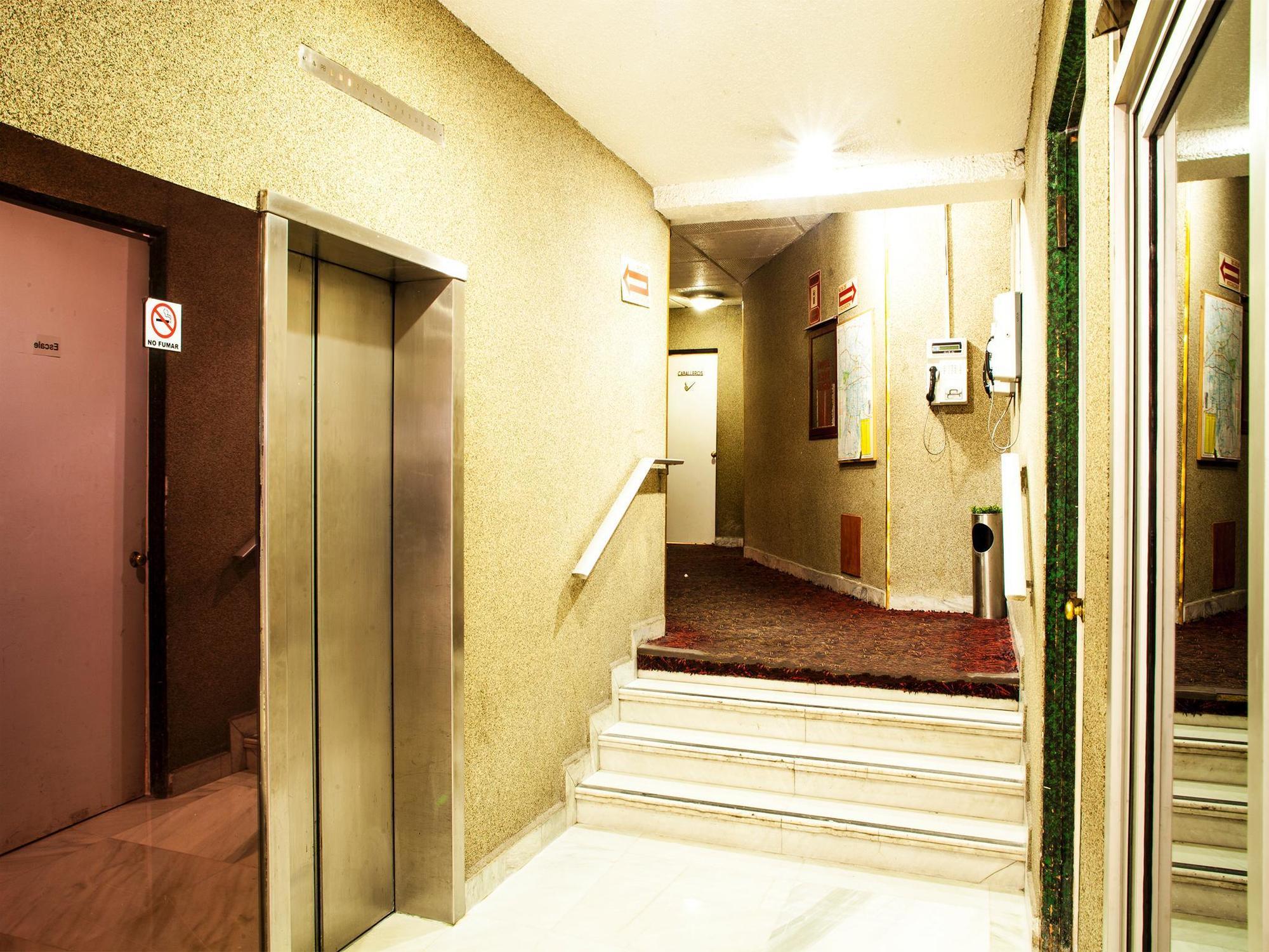 Hotel Plaza Madrid Cidade do México Exterior foto